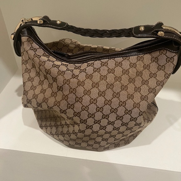 Gucci Hand Bag - Picture 1 of 3